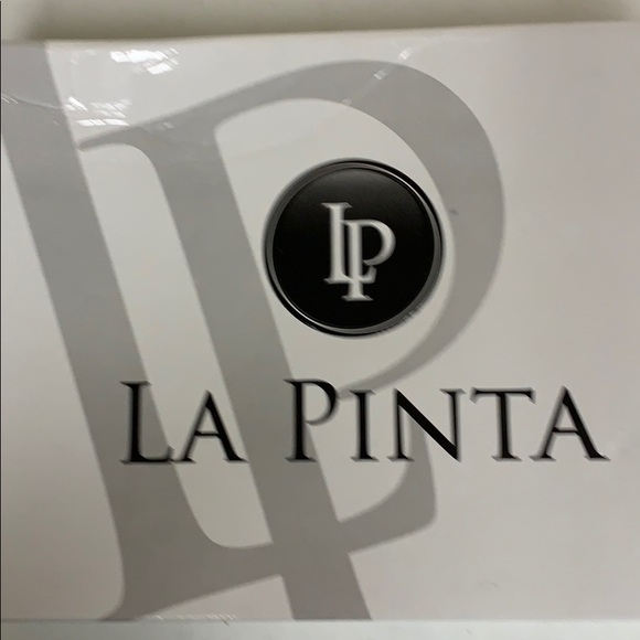 NWT La Pinta Sneakers in Grey Metallic - Picture 7 of 7